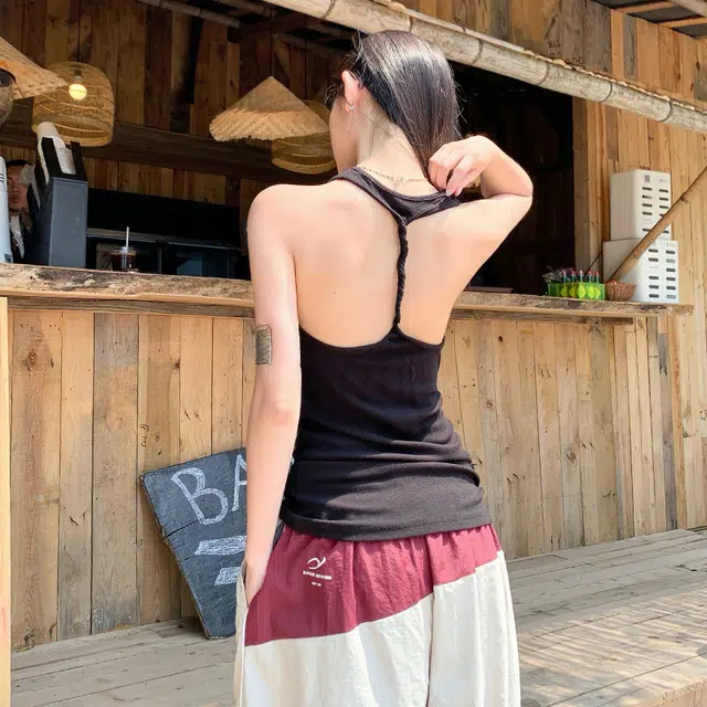 如续 美式复古辣妹挂脖外穿内搭扭结美背背心 女款