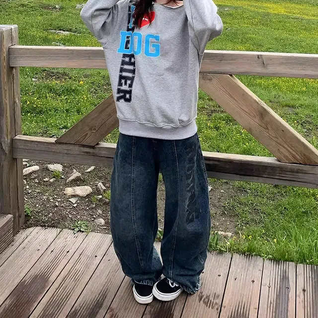 如续 潮流大码美式复古字母印花弯刀长裤宽松阔腿裤休闲舒适百搭牛仔裤 女款