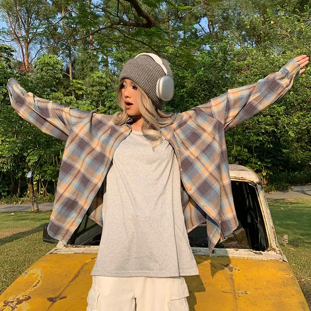 如续 相映成趣 美式复古撞色格子防晒长袖宽松休闲外套衬衫 女款