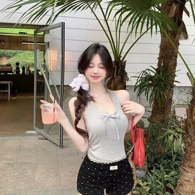 如续 蕾丝挂脖蝴蝶结系带带胸垫修身露背吊带上衣背心 女款