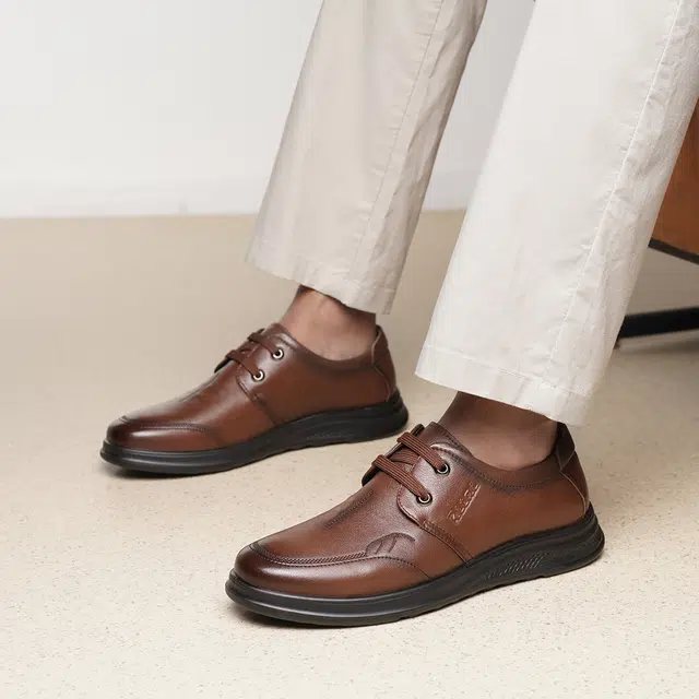 日泰 牛皮革 通勤 软底软面 个性简约 休闲鞋 男款