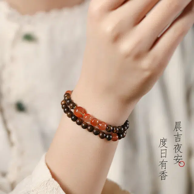 含藏 新中式 海南莺歌绿 叠戴佛珠#好运 奇楠沉香 手串 女款