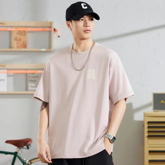 Hansca T