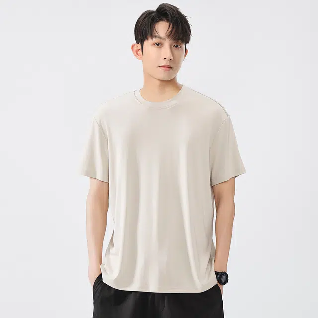 Hansca T