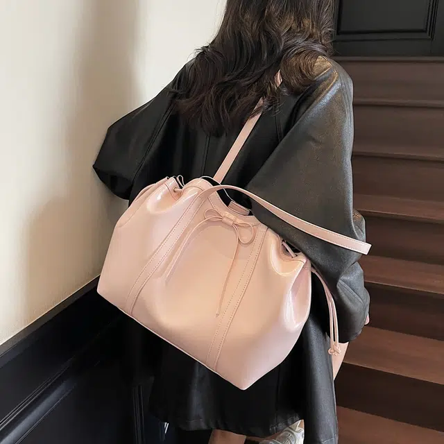OKEKE PU Tote