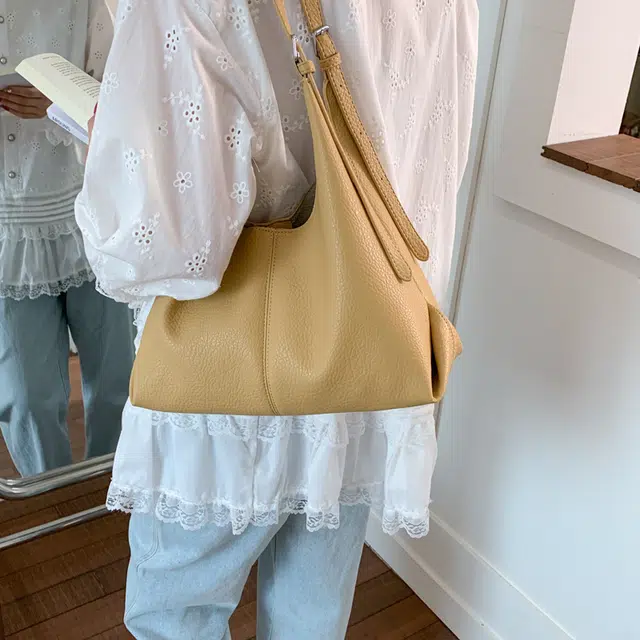 OKEKE PU Tote