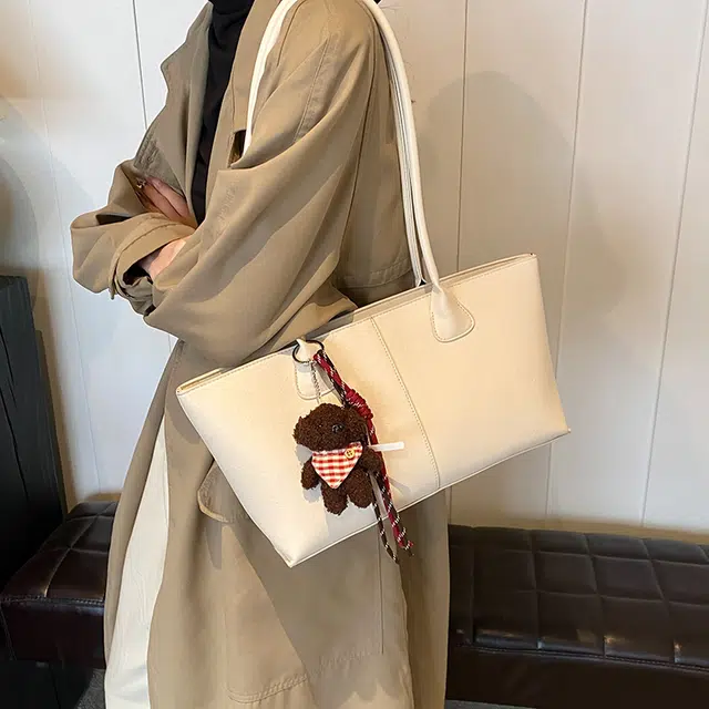 OKEKE PU Tote