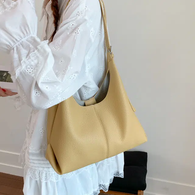 OKEKE PU Tote