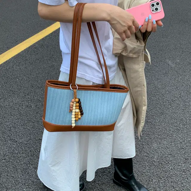 OKEKE pu Tote