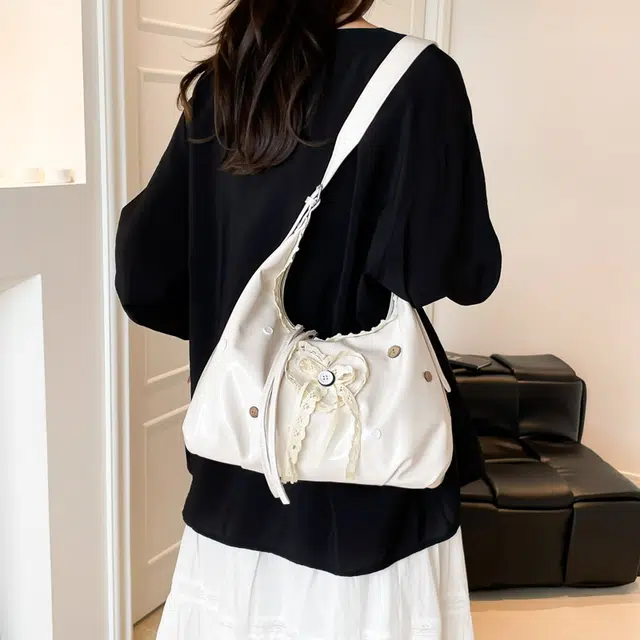 OKEKE PU Tote