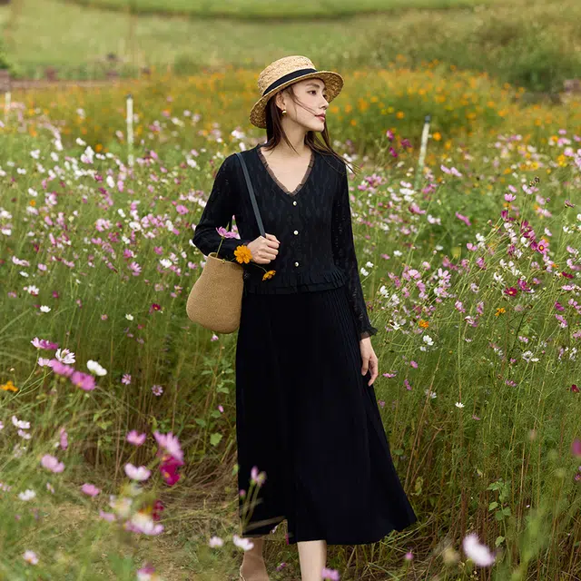 A LIFE ON THE LEFT V