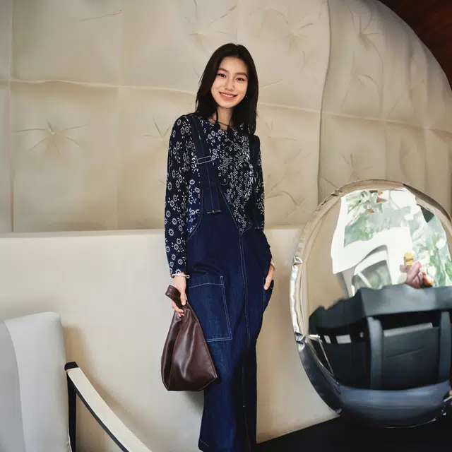 A LIFE ON THE LEFT 100