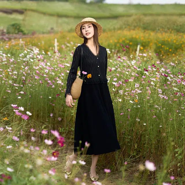 A LIFE ON THE LEFT V