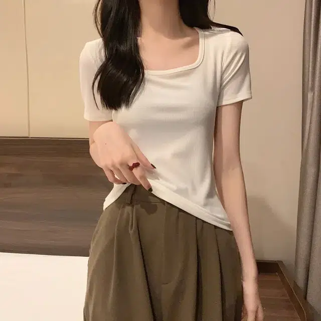 AUSSINO T