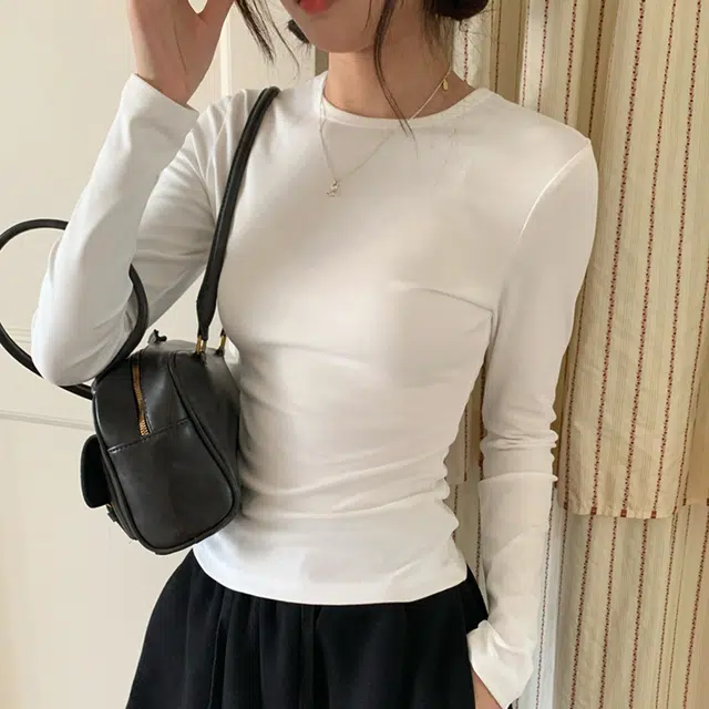 AUSSINO T