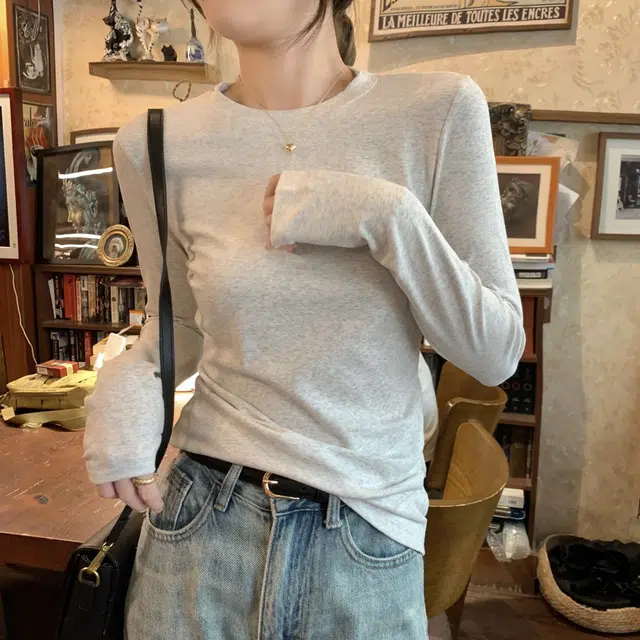 AUSSINO T