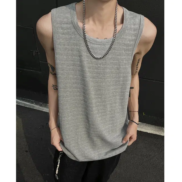 GOODHENLCE T
