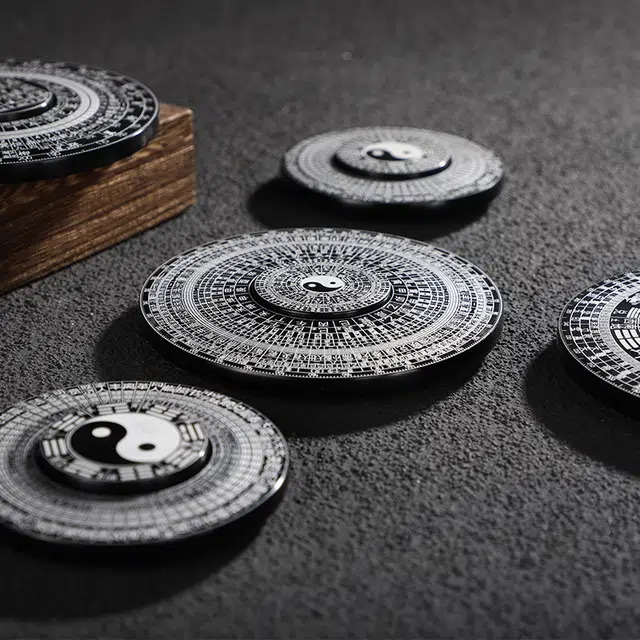 锦象鹤 无聊解压神器太极指尖陀螺 八卦风水罗盘 玩具