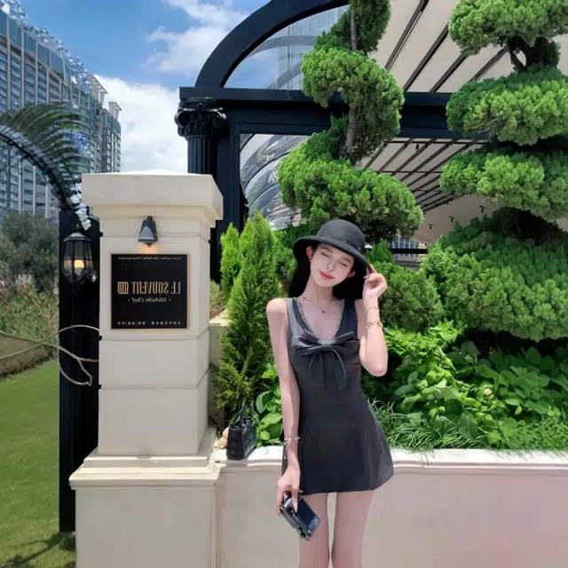 格子苔 千金风甜美短裙夏季收腰显瘦设计感气质性感法式背心女无袖连衣裙 女款