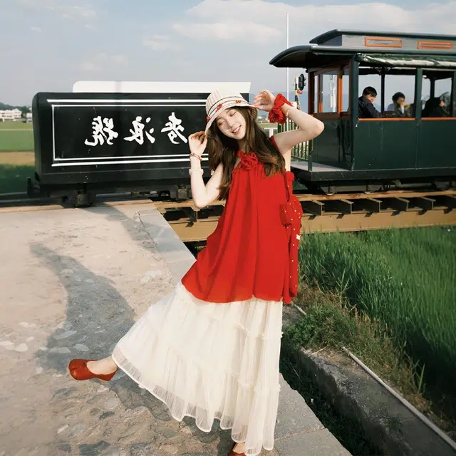 格子苔 初夏搭配一整套旅游穿搭夏日出游拍照甜美小裙子裙装套装 女款