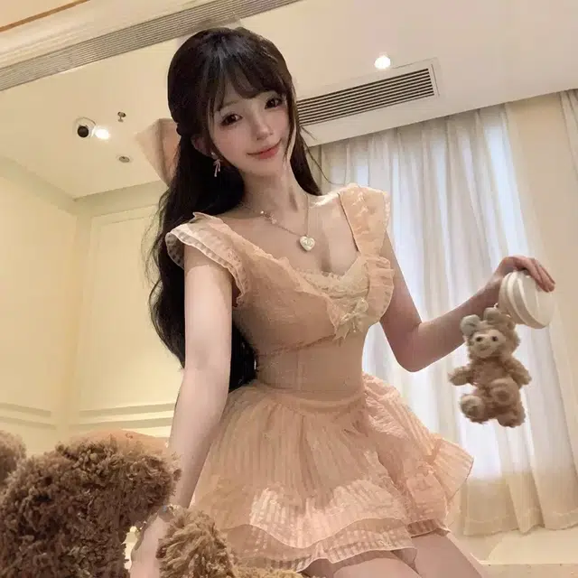 格子苔 少女风甜美短裙春夏收腰显瘦小众设计感蕾丝拼接刺绣小飞袖无袖连衣裙 女款
