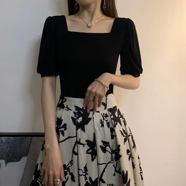 格子苔 方领短袖心机修身泡泡袖打底衫高级感小众露锁骨上衣针织衫 女款