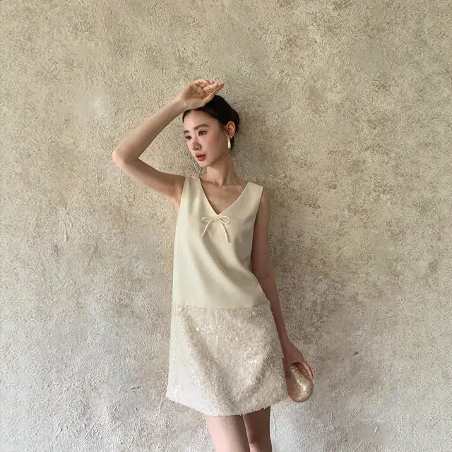 格子苔 法式小众高级亮片裙女夏季设计感气质吊带连衣裙 女款