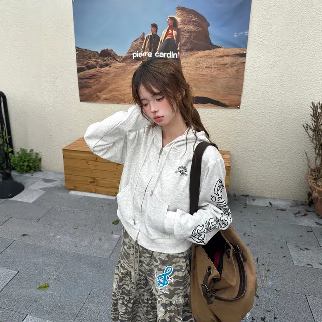 格子苔 哥特风字母印花连帽女秋季复古辣妹百搭短款外套 卫衣 女款