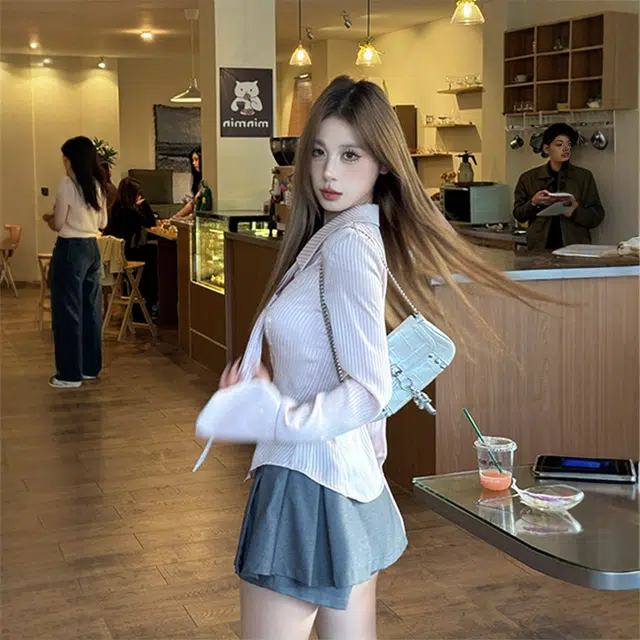 格子苔 辣妹收腰显瘦纯色长袖衬衫 女款