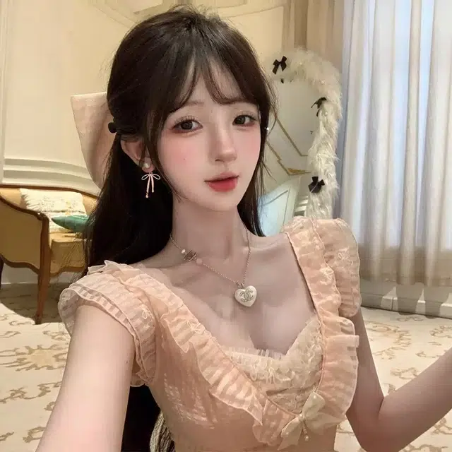 格子苔 少女风甜美短裙春夏收腰显瘦小众设计感蕾丝拼接刺绣小飞袖无袖连衣裙 女款
