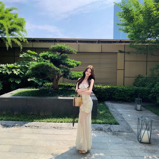 格子苔 荷叶边法式印花女夏季网纱拼接收腰裙子温柔风包臀长裙 吊带连衣裙 女款