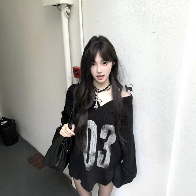 V