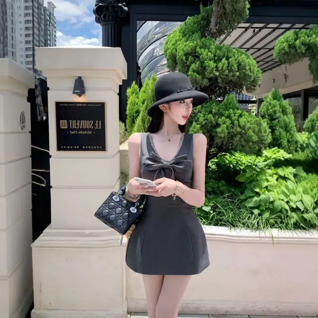 格子苔 千金风甜美短裙夏季收腰显瘦设计感气质性感法式背心女无袖连衣裙 女款