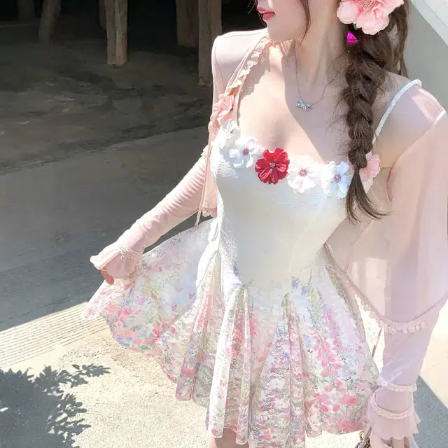 格子苔 碎花显瘦设计感小裙子吊带连衣裙 女款