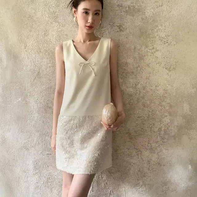 格子苔 法式小众高级亮片裙女夏季设计感气质吊带连衣裙 女款