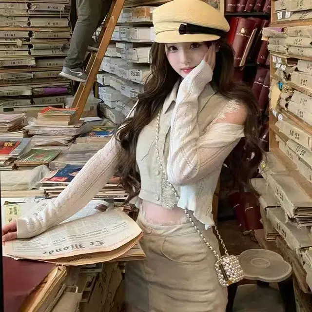 MISSHONEY MH