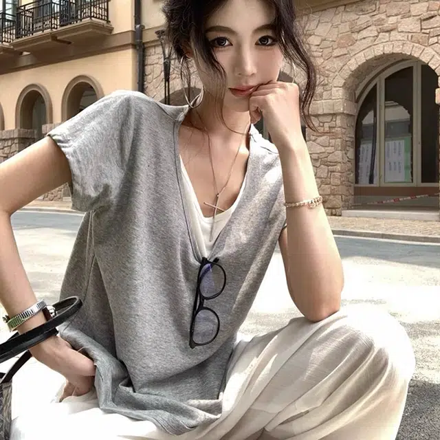 MISSHONEY MH v T