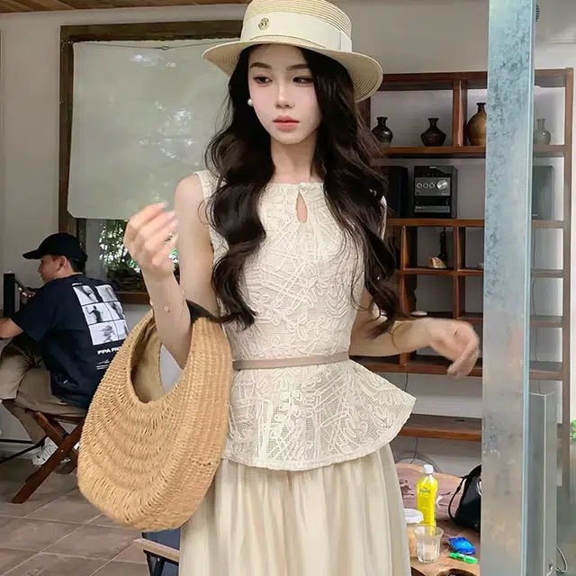 MISSHONEY MH