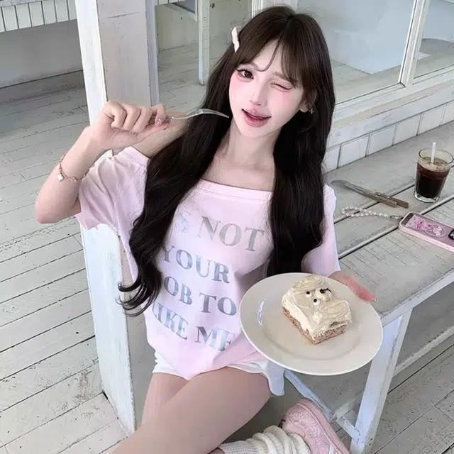 MISSHONEY MH T
