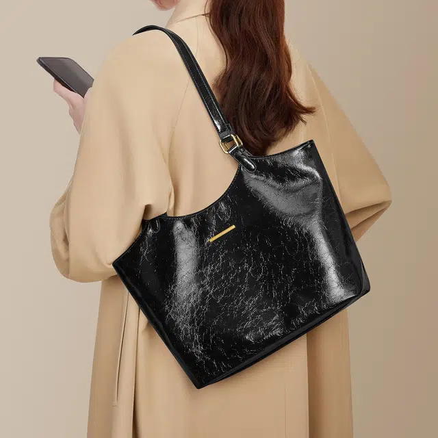 CORALDAISY Tote