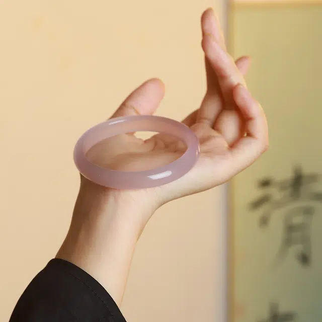 镯钰瑭 樱花粉 白月光 国潮新中式古风复古叠戴 优雅 玉镯叮当手饰 汉服旗袍#好运 玉髓 手镯 女款