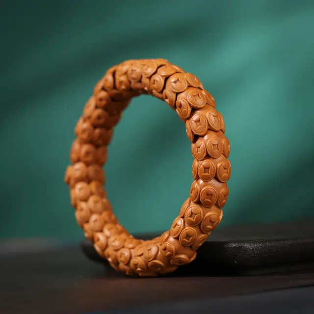 镯钰瑭 招财进宝玄学 盘玩新中式国潮时尚民族风高级感满满 事业有成 节节高升 学业顺利 #好运 橄榄核 手串 男女同款情侣款