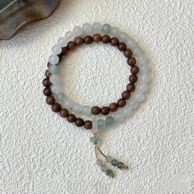 镯钰瑭 新中式国潮 小众简约设计感 日常通勤  百搭显白 穿搭#好运 鸡翅木 木作手串 男女同款情侣款