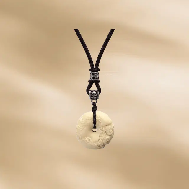 镯钰瑭 顺利蛇纹本命年招财纳福貔貅转运平安扣吉祥百搭好 随机手工挂绳 象牙果 项链 男女同款情侣款