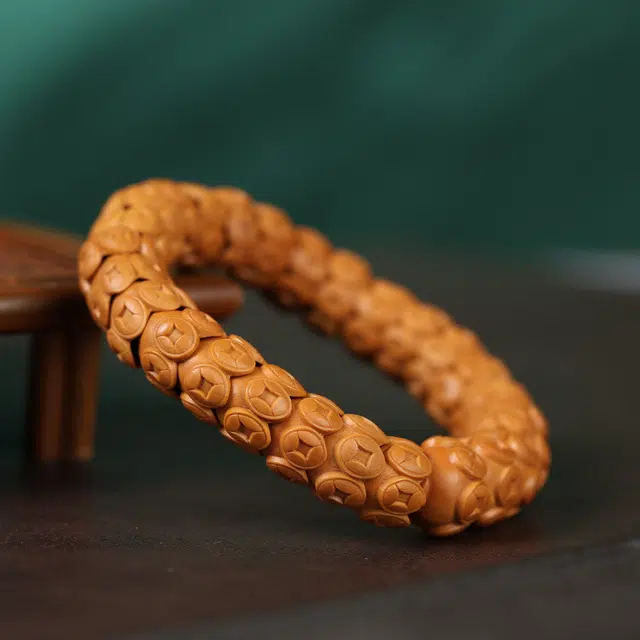 镯钰瑭 招财进宝玄学 盘玩新中式国潮时尚民族风高级感满满 事业有成 节节高升 学业顺利 #好运 橄榄核 手串 男女同款情侣款