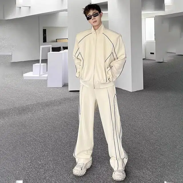 QEWBG cleanfit vibe