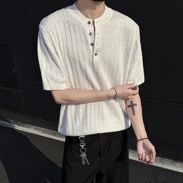 Hypeyourself Clean fitvintageT