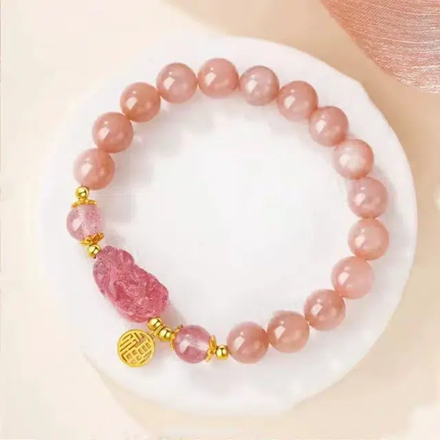 【福运满满】 水贝 招财貔貅 #好运显气质新中式国潮日常通勤百搭小众设计高级感学生恋爱天然 草莓晶 水晶手串 女款