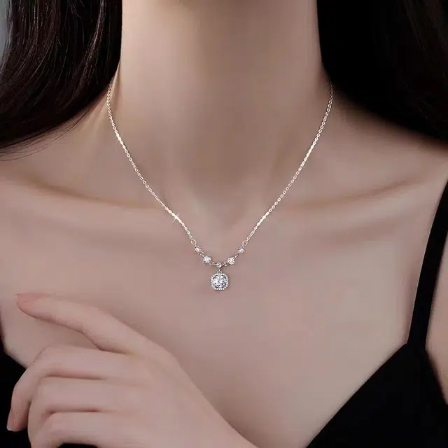 S925