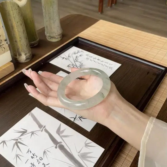 【甄选特级多翠】 水贝 新中式宫廷风古典 清冷优雅青山黛日常通勤百搭 吉祥如意平安顺遂雅韵轻奢质感 #好运 天然 天山翠 手镯 女款